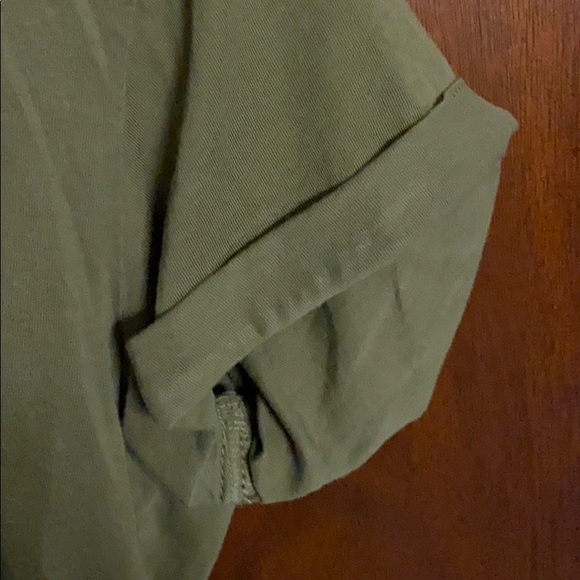 Olive green crop top - Picture 2 of 5